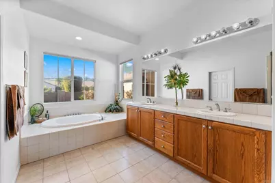 241 Melbourne Glen, Escondido, CA 92026 - Photo 17