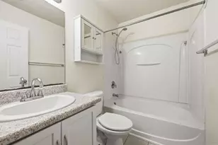 3285 Ocean View Blvd, San Diego, CA 92113 - Photo 11