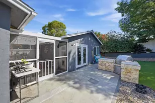 4081 Thomas St, Oceanside, CA 92056 - Photo 3