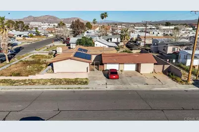 249 W Graaf Avenue, Ridgecrest, CA 93555 - Photo 9