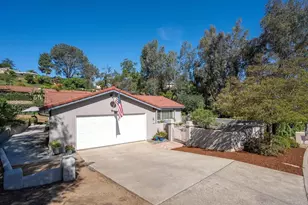 1668 Avenida Cherylita, El Cajon, CA 92020 - Photo 3