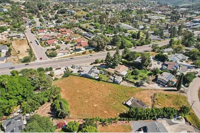 10752 Lupin Way, La Mesa, CA 91941 - Photo 7