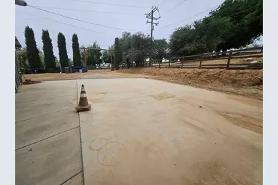 40275 Avenida Cerrovista, Cherry Valley, CA 92223 - Photo 37