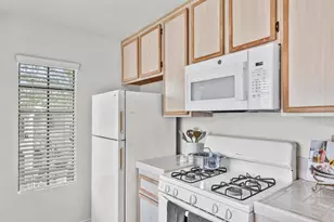 10684 Dabney Dr, San Diego, CA 92126 - Photo 13