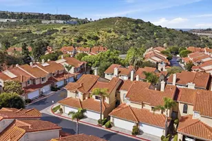 10974 Creekbridge Pl, San Diego, CA 92128 - Photo 47