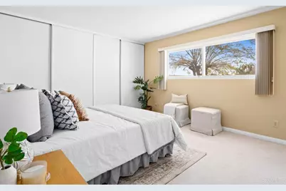 10020 Stanley Court, Santee, CA 92071 - Photo 9