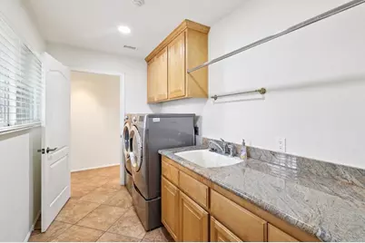 1943 Brookhurst Dr, El Cajon, CA 92019 - Photo 29