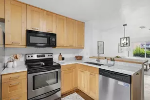 10102 Peaceful Ct, Santee, CA 92071 - Photo 11