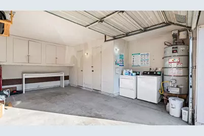 7833 Camino Huerta, San Diego, CA 92122 - Photo 23