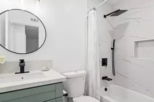 7833 Camino Huerta, San Diego, CA 92122 - Photo 15