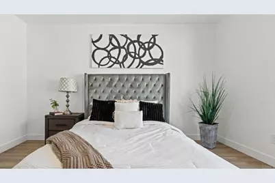 7833 Camino Huerta, San Diego, CA 92122 - Photo 13