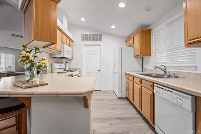 10770 Black Mountain Rd #230, Mira Mesa, CA 92126 - Photo 15