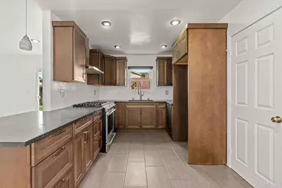 7112 Skyline Drive, San Diego, CA 92114 - Photo 5