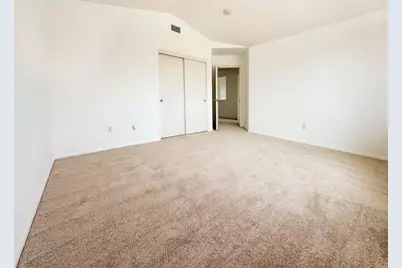 512 Bayona Loop, Chula Vista, CA 91910 - Photo 21