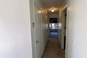 462 Bluffview Rd, Spring Valley, CA 91977 - Photo 7