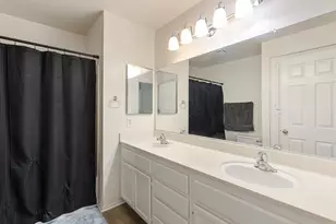 39082 Via Las Quintas, Murrieta, CA 92562 - Photo 17