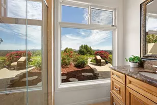 12055 Tretagnier Cir, San Diego, CA 92128 - Photo 33