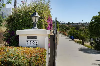 7324 El Fuerte Street, Carlsbad, CA 92009 - Photo 3