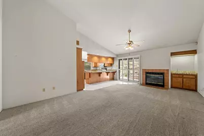 1367 Heritage Court, Escondido, CA 92027 - Photo 9