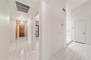 1367 Heritage Ct, Escondido, CA 92027 - Photo 13