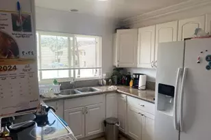 908 S Sunshine Ave, El Cajon, CA 92020 - Photo 3