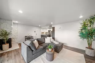 475 N Midway Dr, Escondido, CA 92027 - Photo 11