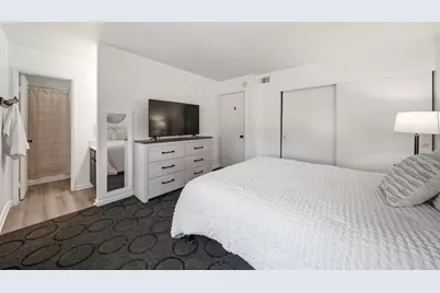 475 N Midway Drive #117, Escondido, CA 92027 - Photo 29