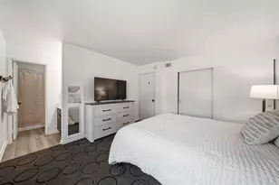 475 N Midway Dr, Escondido, CA 92027 - Photo 29