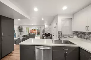 475 N Midway Dr, Escondido, CA 92027 - Photo 17