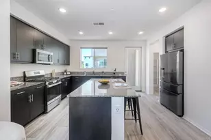 5265 Beachfront Cove St, San Diego, CA 92154 - Photo 11
