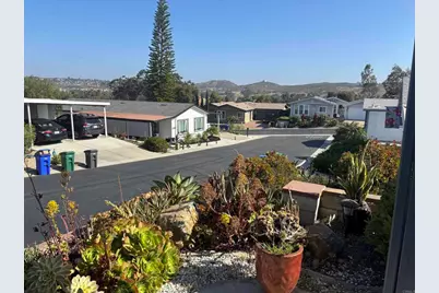 2295 Lindsay Drive, Carlsbad, CA 92008 - Photo 29