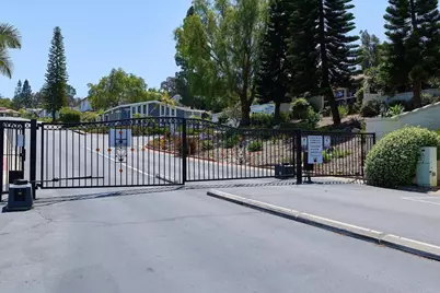 2295 Lindsay Drive, Carlsbad, CA 92008 - Photo 41