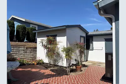 2295 Lindsay Drive, Carlsbad, CA 92008 - Photo 51