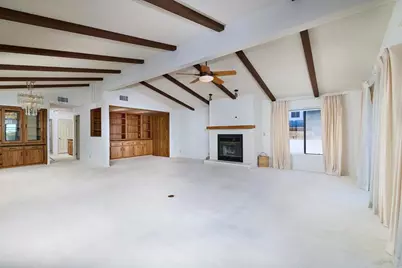 2295 Lindsay Drive, Carlsbad, CA 92008 - Photo 11