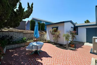 2295 Lindsay Drive, Carlsbad, CA 92008 - Photo 23
