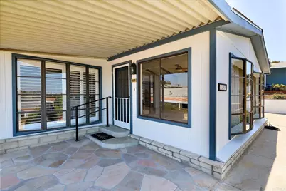 2295 Lindsay Drive, Carlsbad, CA 92008 - Photo 3