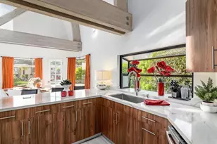 6105 Avenida Chamnez, La Jolla, CA 92037 - Photo 13