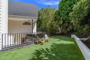 6105 Avenida Chamnez, La Jolla, CA 92037 - Photo 45