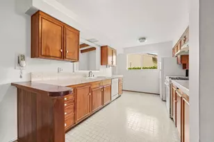 920 Cabrillo Ave, Coronado, CA 92118 - Photo 23