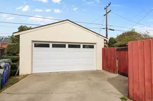 920 Cabrillo Ave, Coronado, CA 92118 - Photo 11