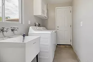 2352 Cypress Ave, Lemon Grove, CA 91945 - Photo 21