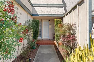 6960 Caminito Curva, San Diego, CA 92119 - Photo 3