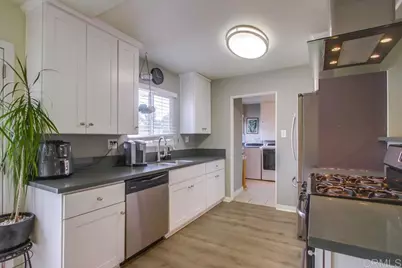 801 W 11th Avenue, Escondido, CA 92025 - Photo 11