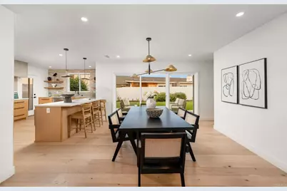 4252 Don Jose Dr, Los Angeles, CA 90008 - Photo 9