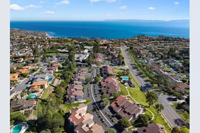 22 Seaview Dr S, Rolling Hills Estates, CA 90274 - Photo 31