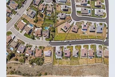 30012 Cabo Del Oeste, Highland, CA 92346 - Photo 9
