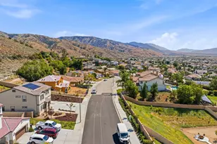 30012 Cabo del Oeste, Highland, CA 92346 - Photo 5