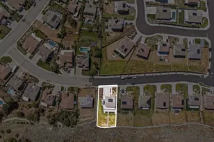 30012 Cabo del Oeste, Highland, CA 92346 - Photo 9