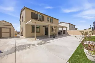 30012 Cabo del Oeste, Highland, CA 92346 - Photo 63