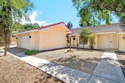 37985 Avenida Bravura, Temecula, CA 92592 - Photo 5